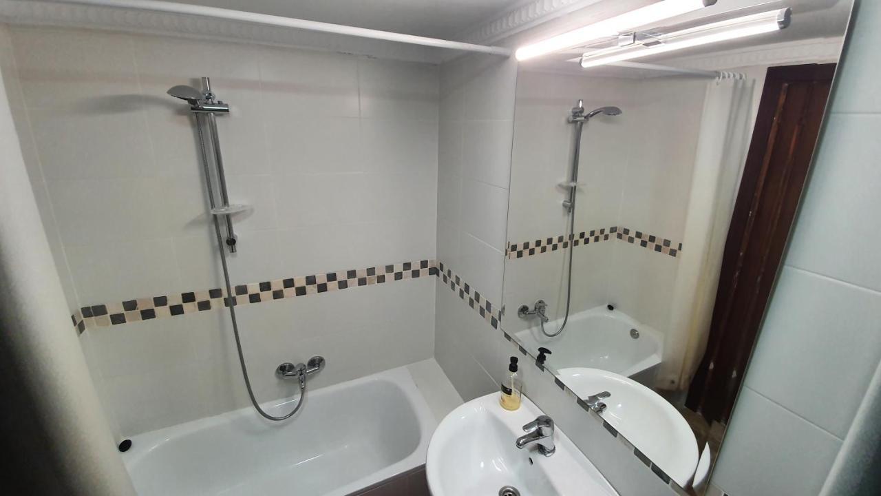 Visit Gibraltar In La Linea For Less! Appartement La Línea de la Concepción