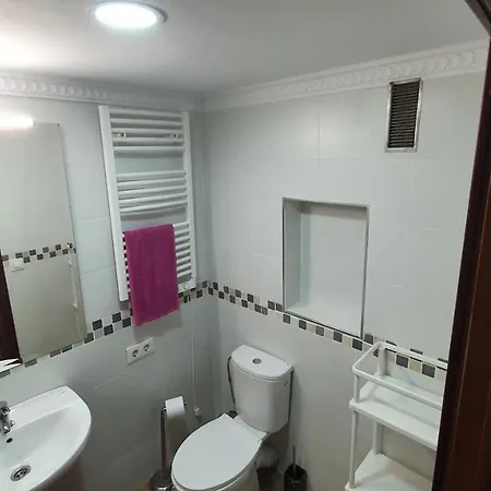 Visit Gibraltar Stay In La Linea For Less! La Línea de la Concepción Exterior photo