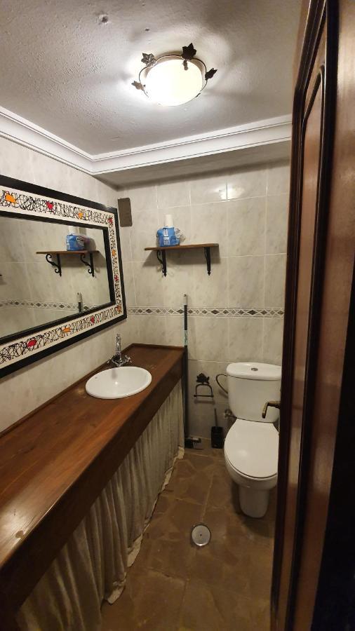 Appartement Visit Gibraltar In La Linea For Less!